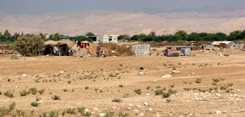 Bedouin encampment, Suweimeh Jordan.jpg - Bedouin encampment